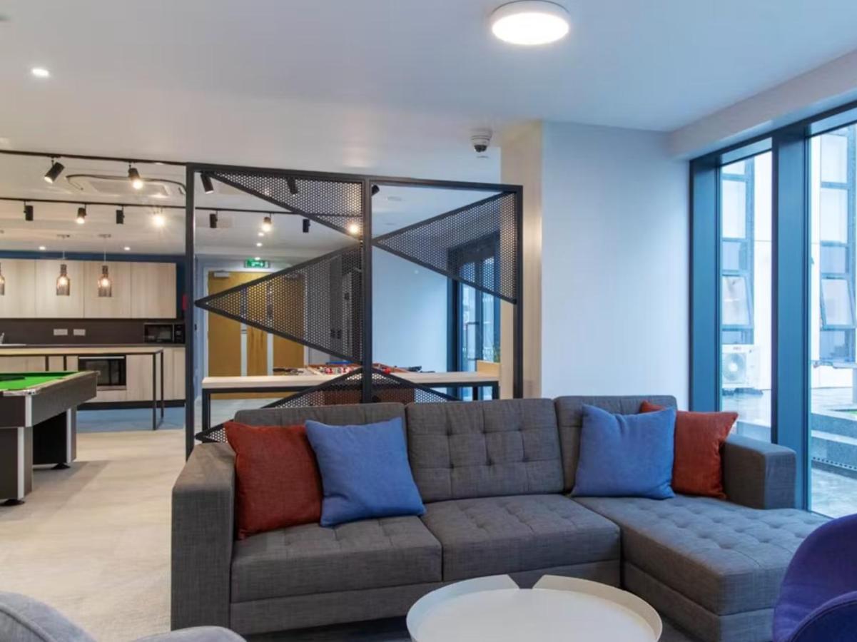 Vibrant Ensuite Rooms, Bournemouth - Sk 본머스 외부 사진